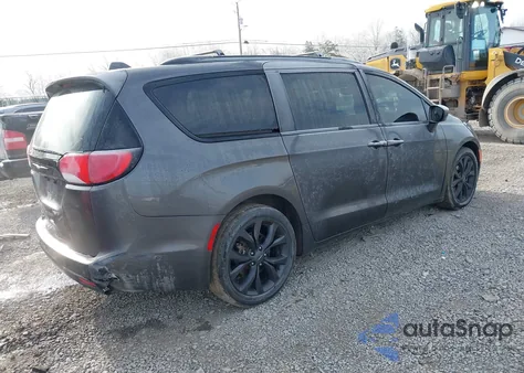 2020 Chrysler Pacifica Touring L z USA, uszkodzony, nr VIN 2C4RC1BG9LR217345